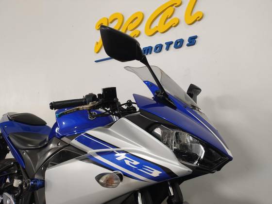 YAMAHA YZF R3 